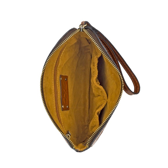 PATRICIA NASH Cassini Tooled Leather Wristlet in Tan - Picture 6 of 11